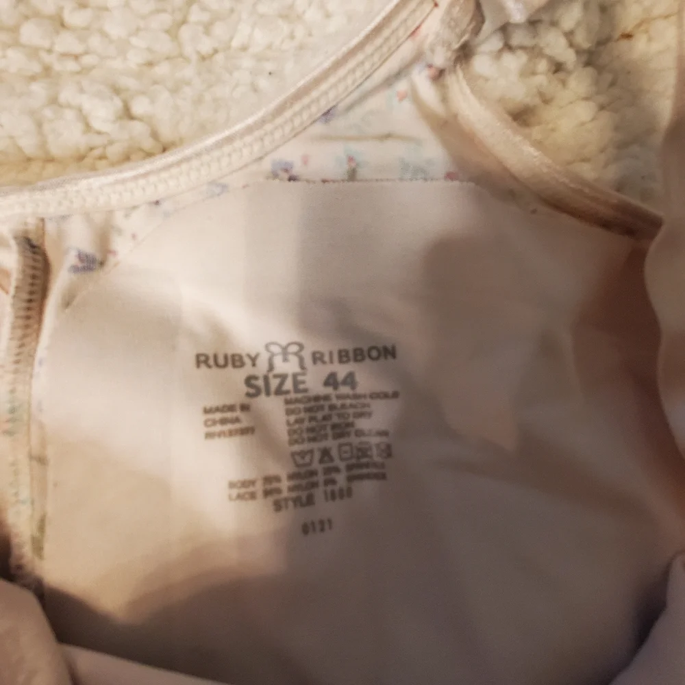 Ruby Ribbon Cami - Picture 5 of 5